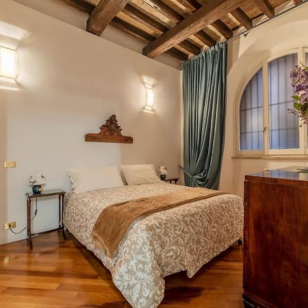 Rione Monti & Cavour Apartment Rome Bagian luar foto