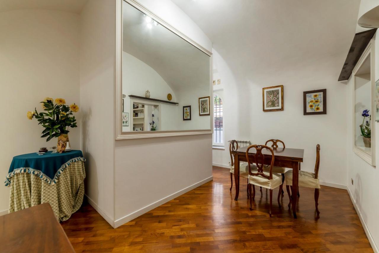 Rione Monti & Cavour Apartment Rome Bagian luar foto