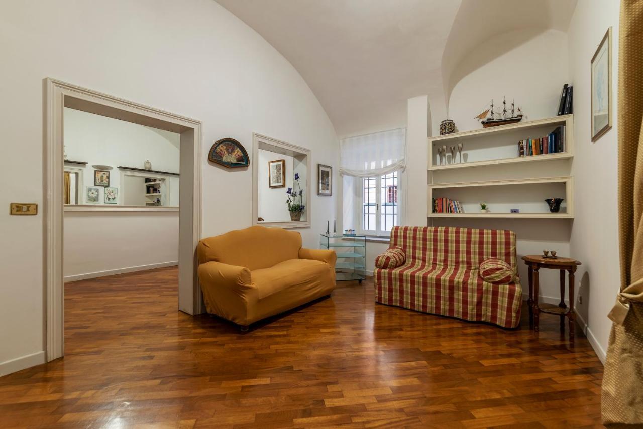 Rione Monti & Cavour Apartment Rome Bagian luar foto