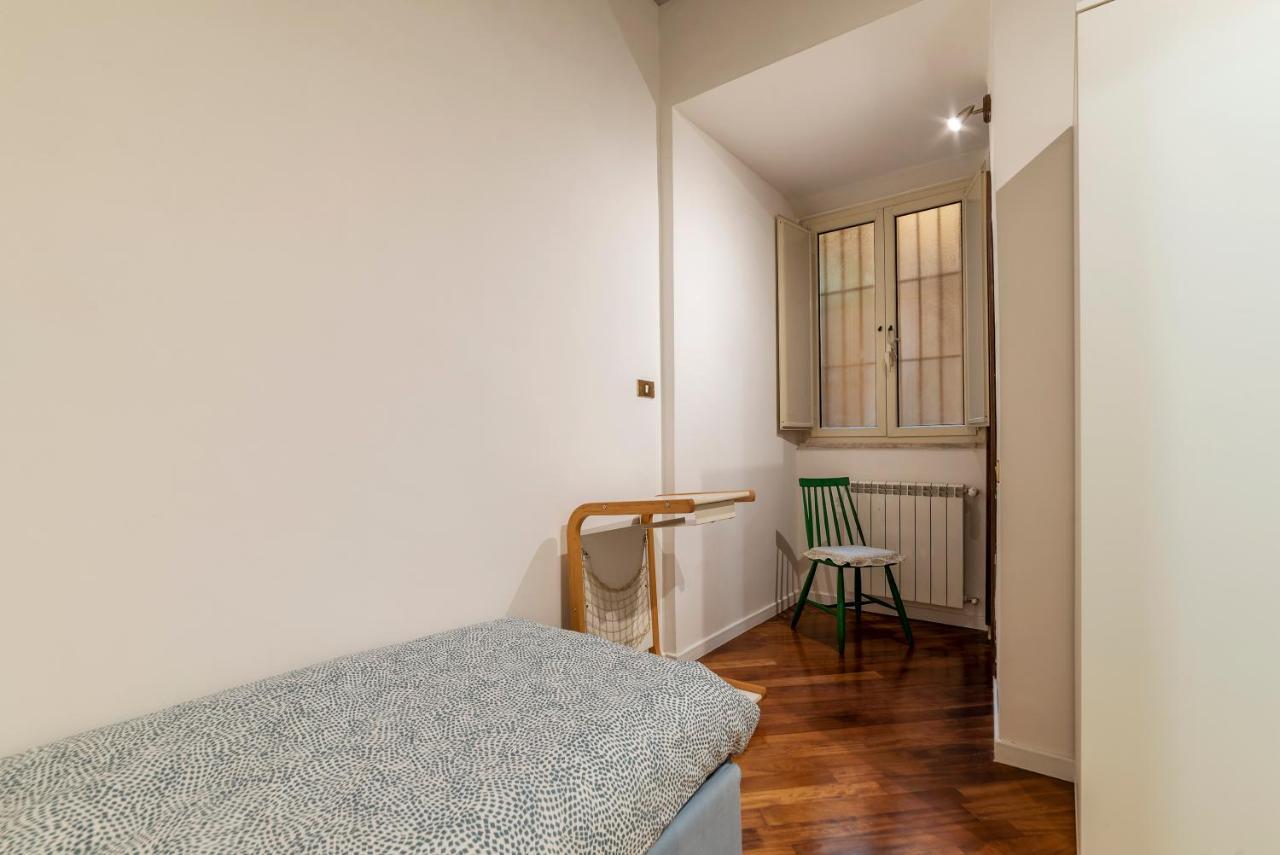 Rione Monti & Cavour Apartment Rome Bagian luar foto